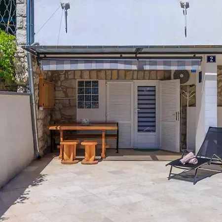 In 51204 Apartamento Dramalj