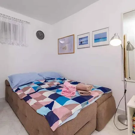 Apartman In 51204 Dramalj