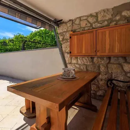 Apartmán In 51204 *